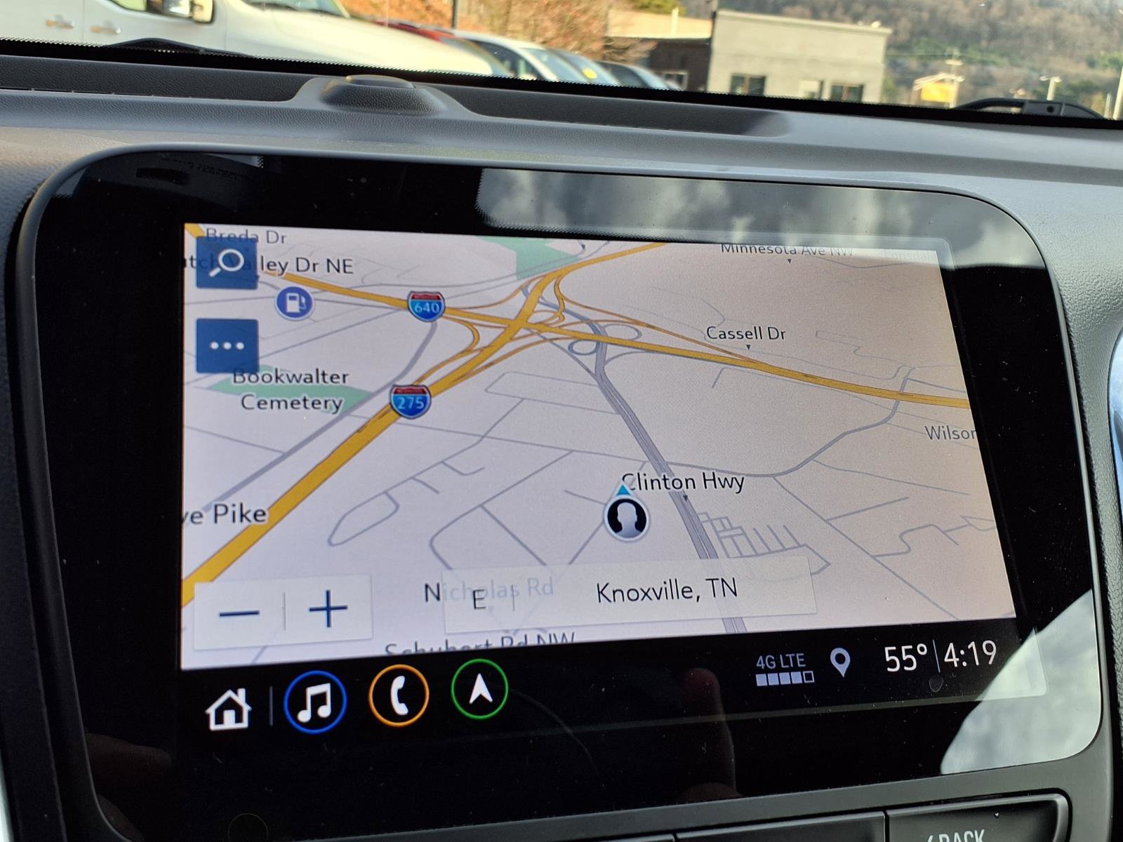 Used 2020 Chevrolet Equinox LT w/ Sport Edition image 18