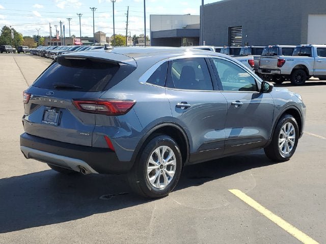 Used 2024 Ford Escape Active w/ Tech Pack #1 AWD/4WD image 4