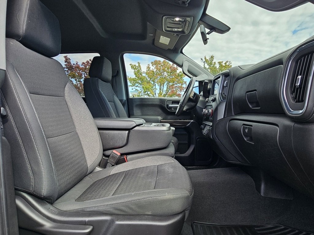 Used 2021 Chevrolet Silverado 1500 LT image 11