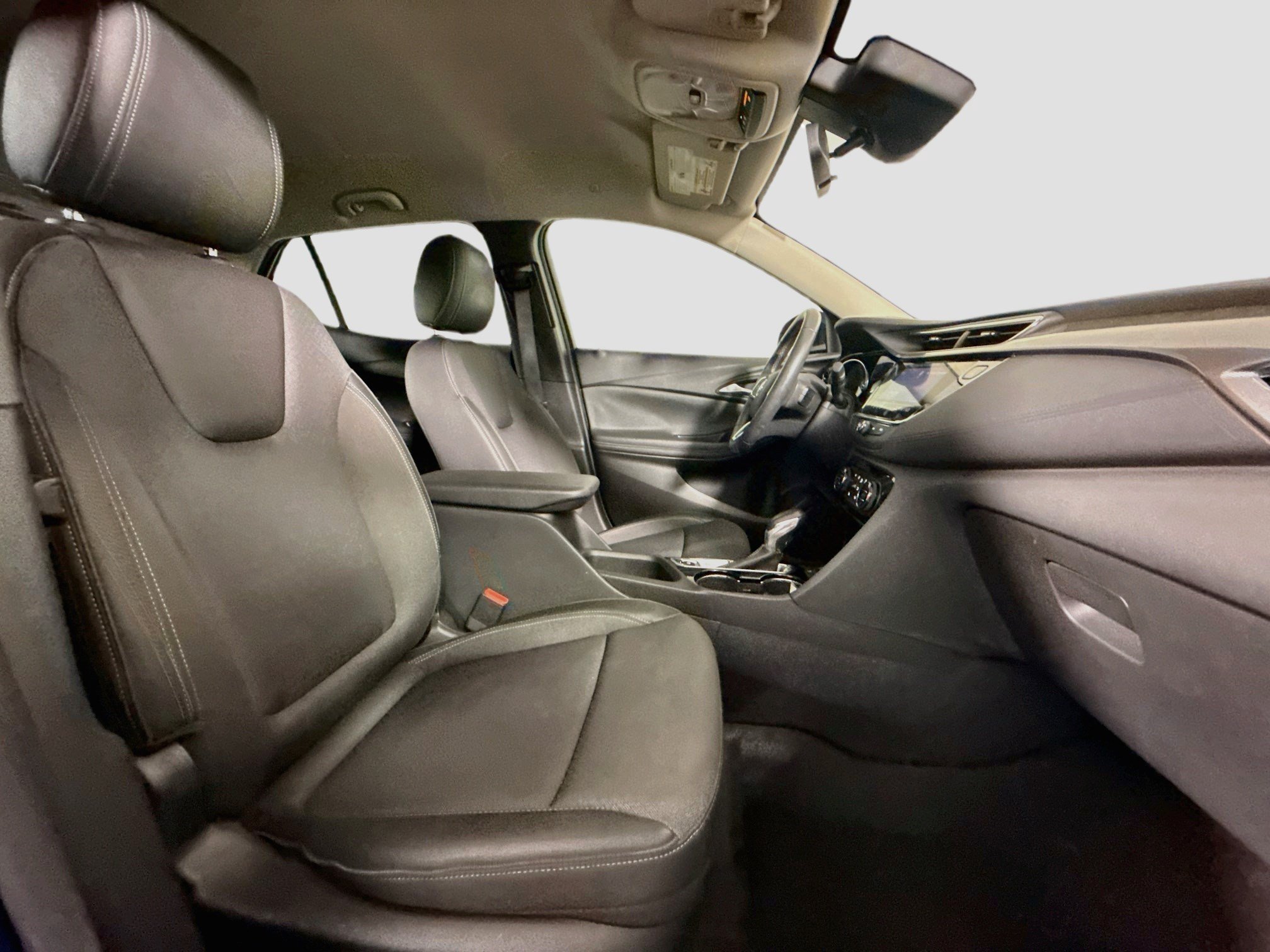 Used 2023 Buick Encore GX Select FWD image 29