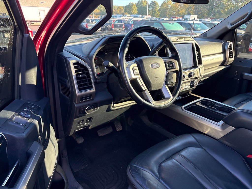 Used 2022 Ford F350 Platinum AWD/4WD image 7