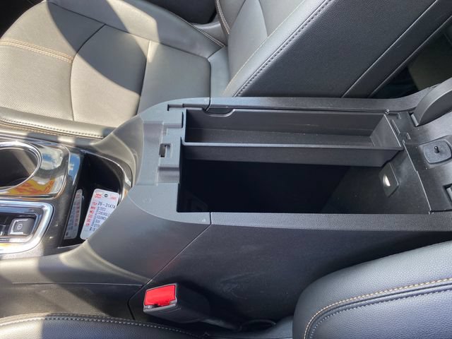 Used 2023 Chevrolet Equinox Premier w/ LPO, Floor Liner Package AWD/4WD image 14