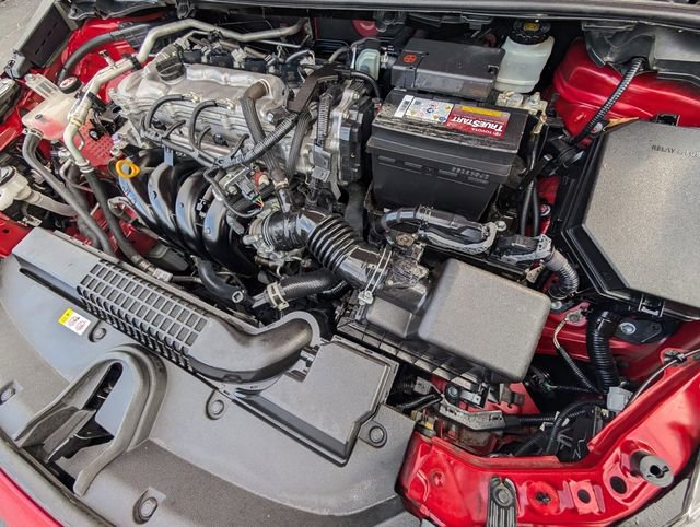 Used 2021 Toyota Corolla LE image 21