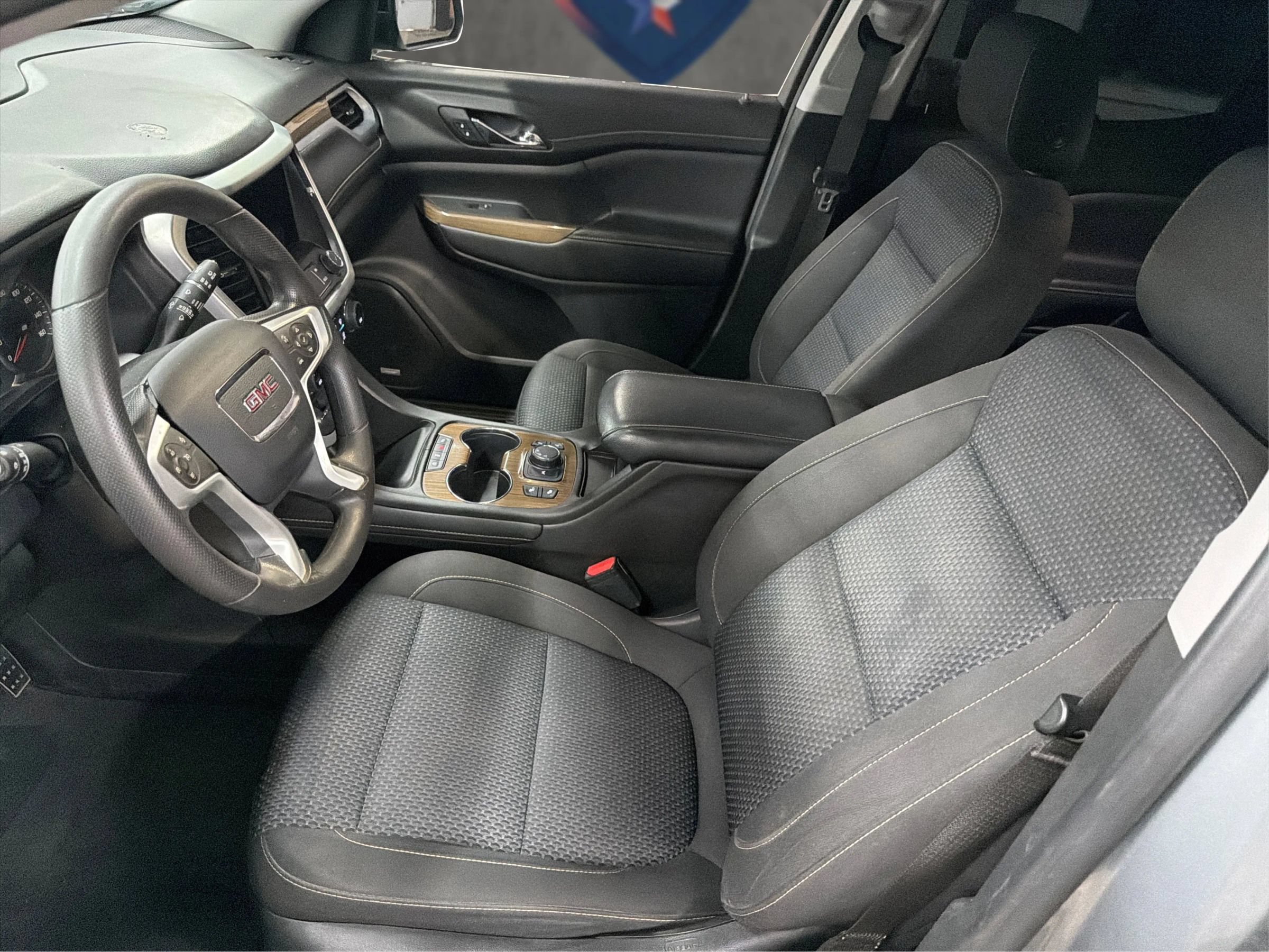 Used 2023 GMC Acadia SLE w/ Driver Convenience Package FWD image 12