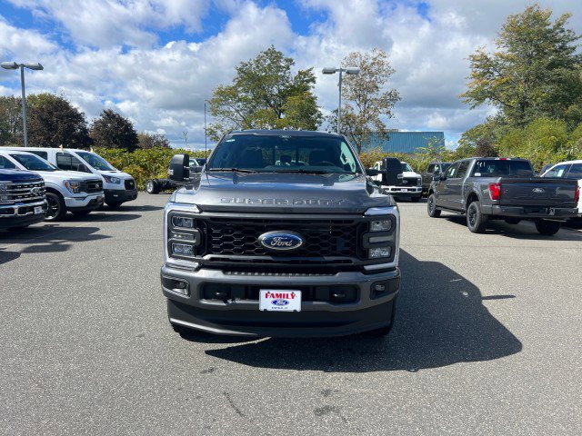 New 2026 Ford F250 XL image 2