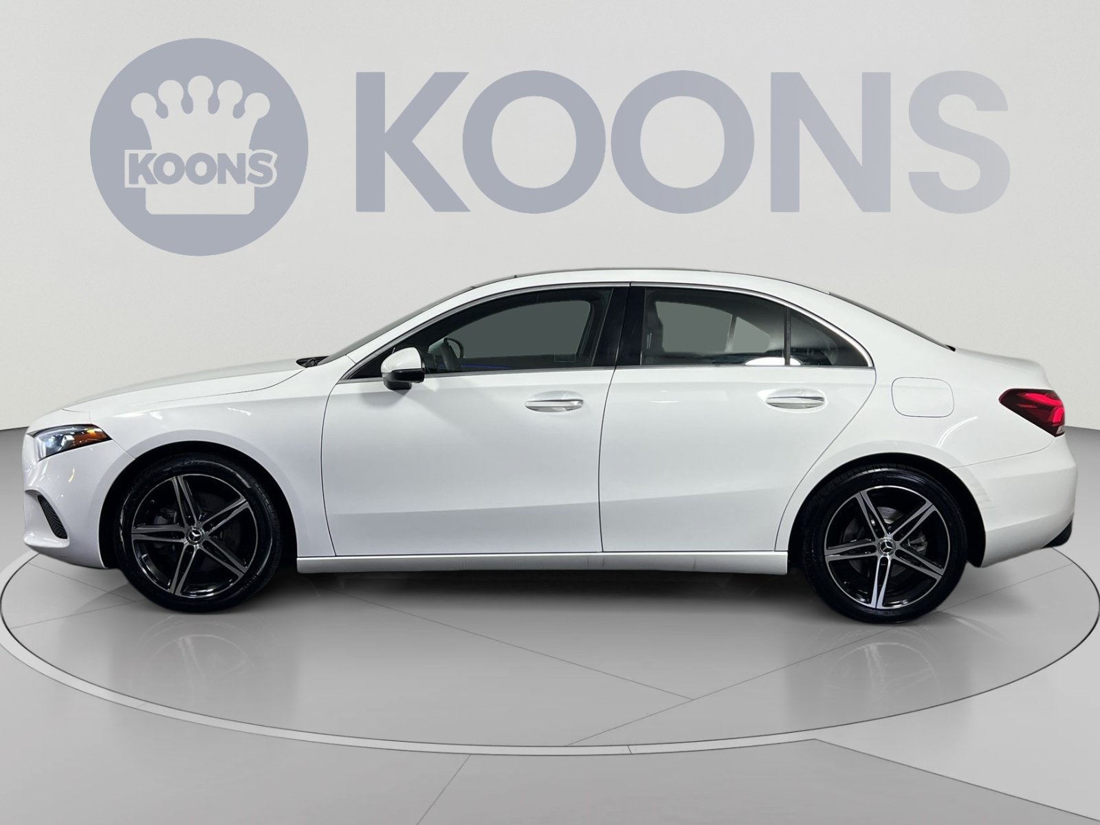 Used 2019 Mercedes-Benz A 220 4MATIC image 2