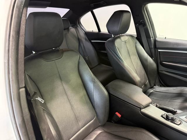 Used 2018 BMW 330i Sedan w/ Shadow Sport Edition RWD image 27