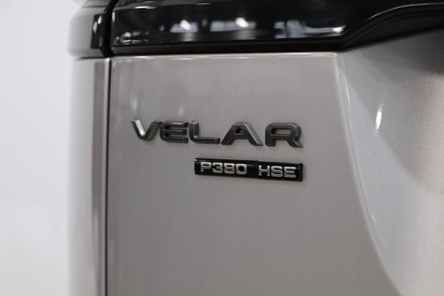Used 2018 Land Rover Range Rover Velar R-Dynamic HSE AWD/4WD image 11