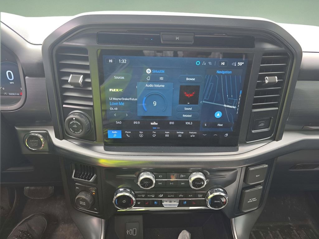 Used 2025 Ford F150 Lariat image 2