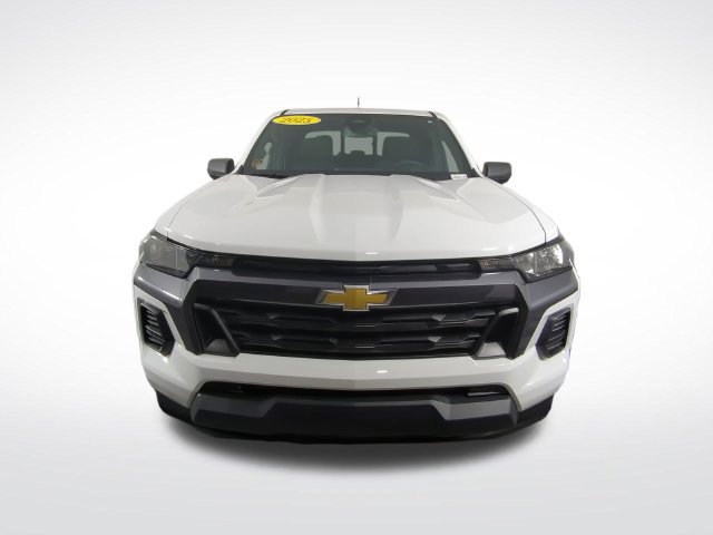 Used 2025 Chevrolet Colorado LT w/ Advanced Trailering Package AWD/4WD image 15