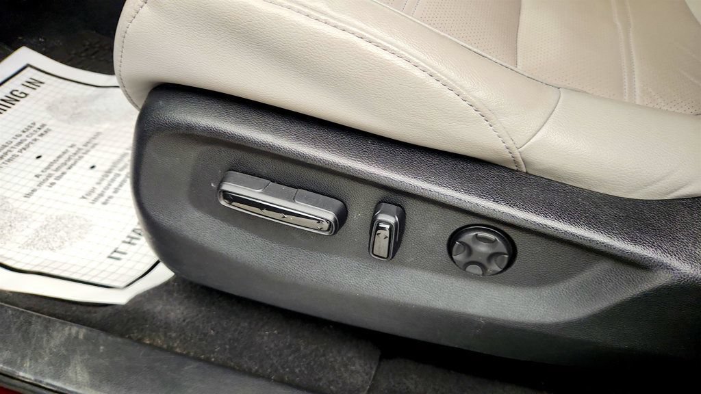 Used 2017 Honda CR-V EX-L image 11