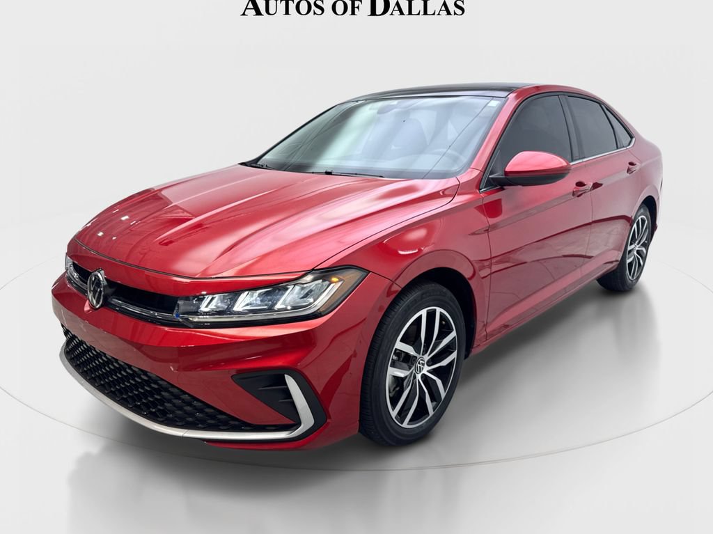 Used 2025 Volkswagen Jetta SE FWD image 2
