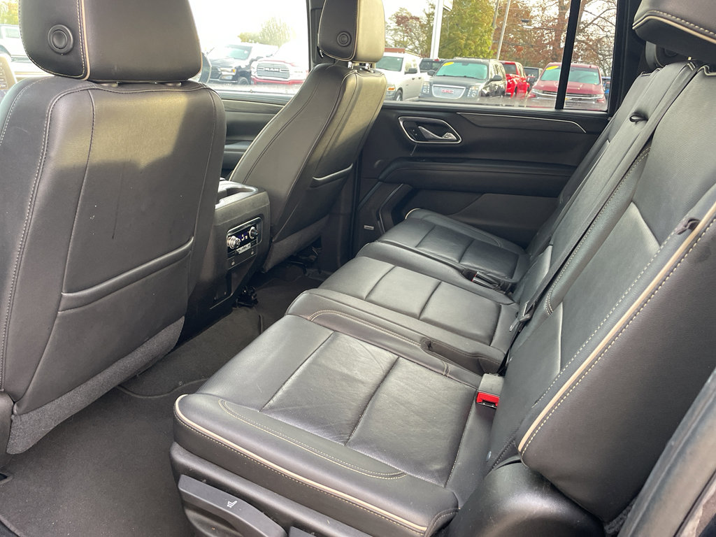 Used 2021 GMC Yukon XL SLT image 11