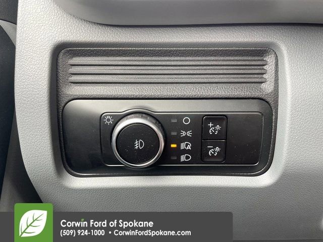 New 2025 Ford F550 4x4 Regular Cab Super Duty image 21