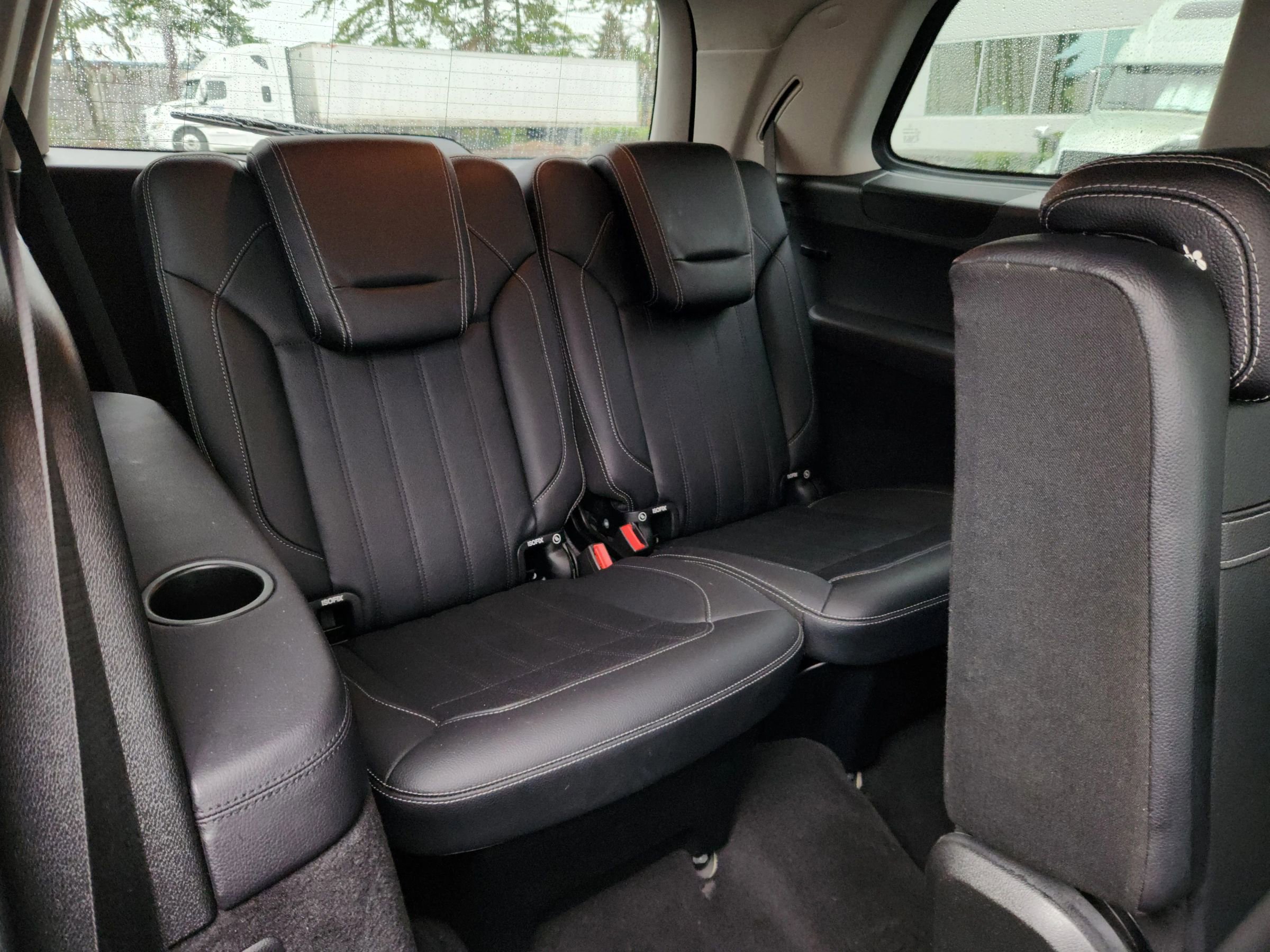 Used 2016 Mercedes-Benz GL 320 BlueTEC 4MATIC w/ Premium I Package image 18