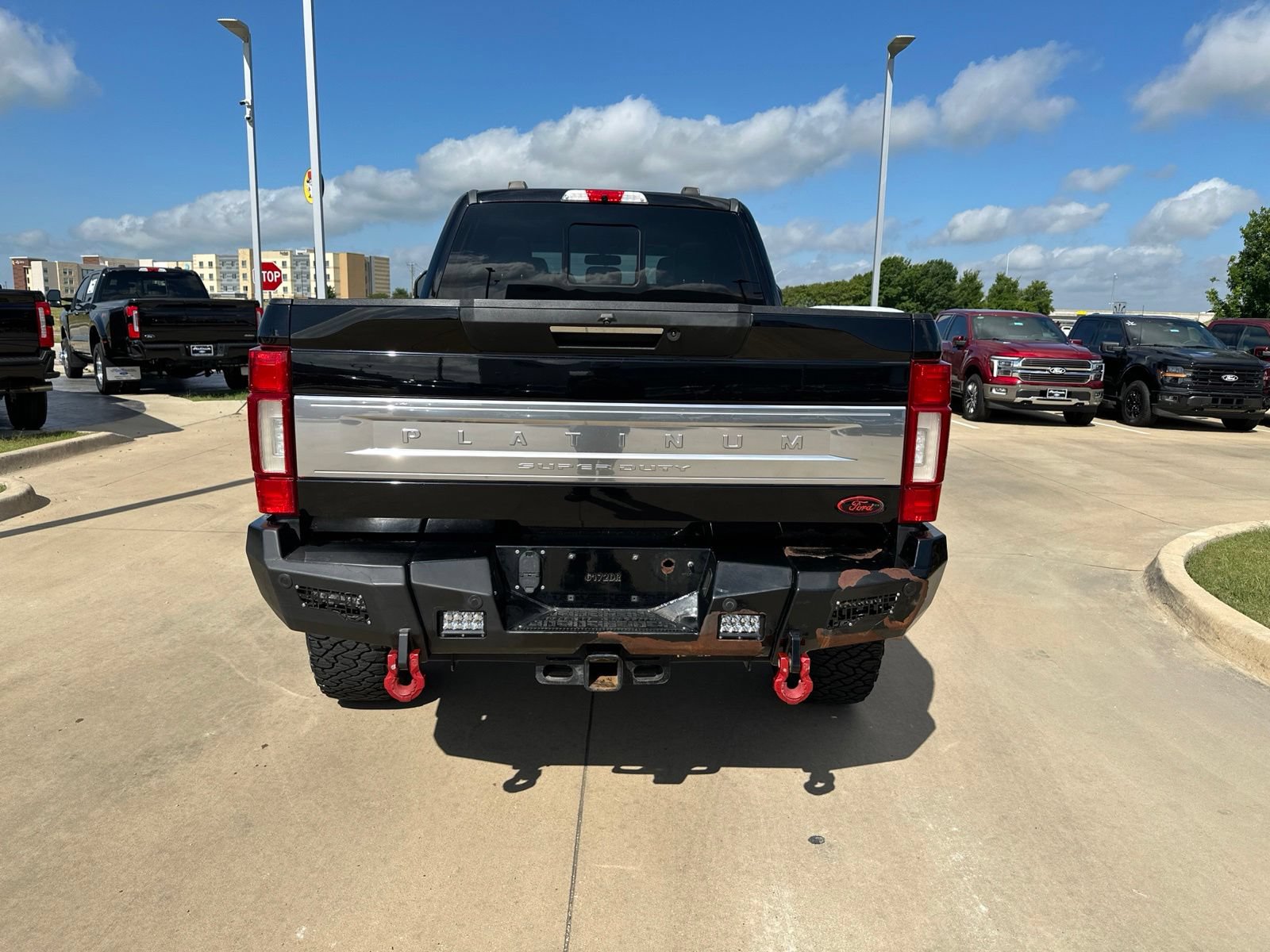 Used 2020 Ford F250 Platinum w/ FX4 Off-Road Package AWD/4WD image 5