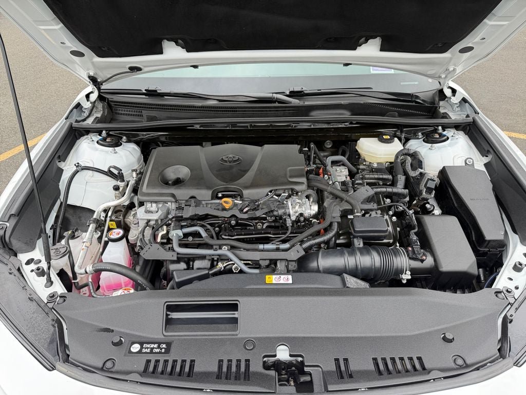 Used 2025 Toyota Camry SE FWD image 29