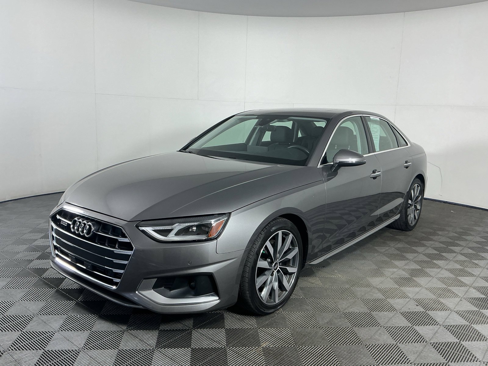 Used 2021 Audi A4 2.0T Premium AWD/4WD image 3