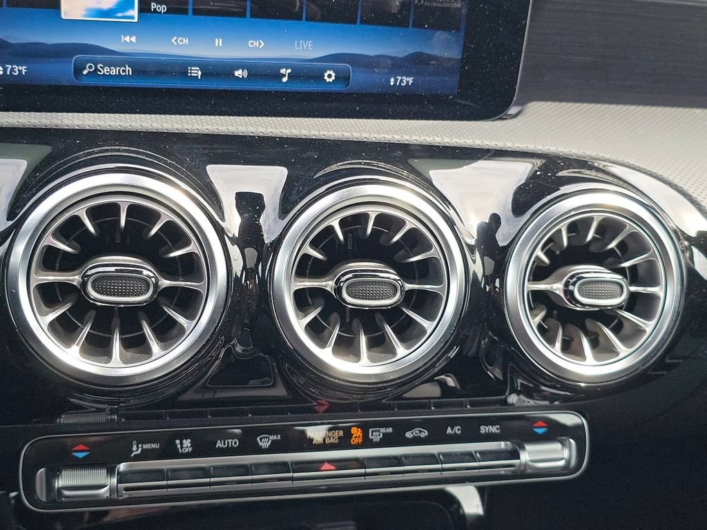 Certified 2026 Mercedes-Benz CLA 250 4MATIC image 33