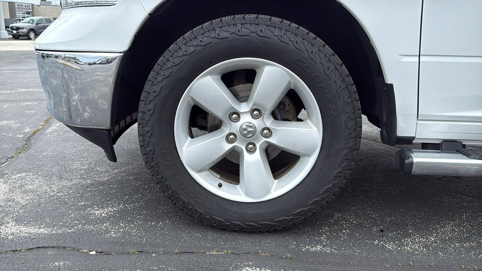 Used 2022 RAM 1500 Tradesman w/ Chrome Appearance Package AWD/4WD image 5