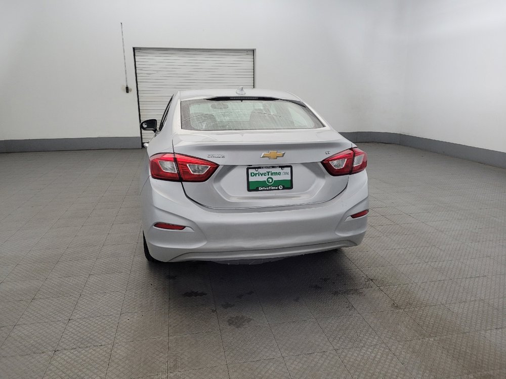 Used 2018 Chevrolet Cruze LT image 6