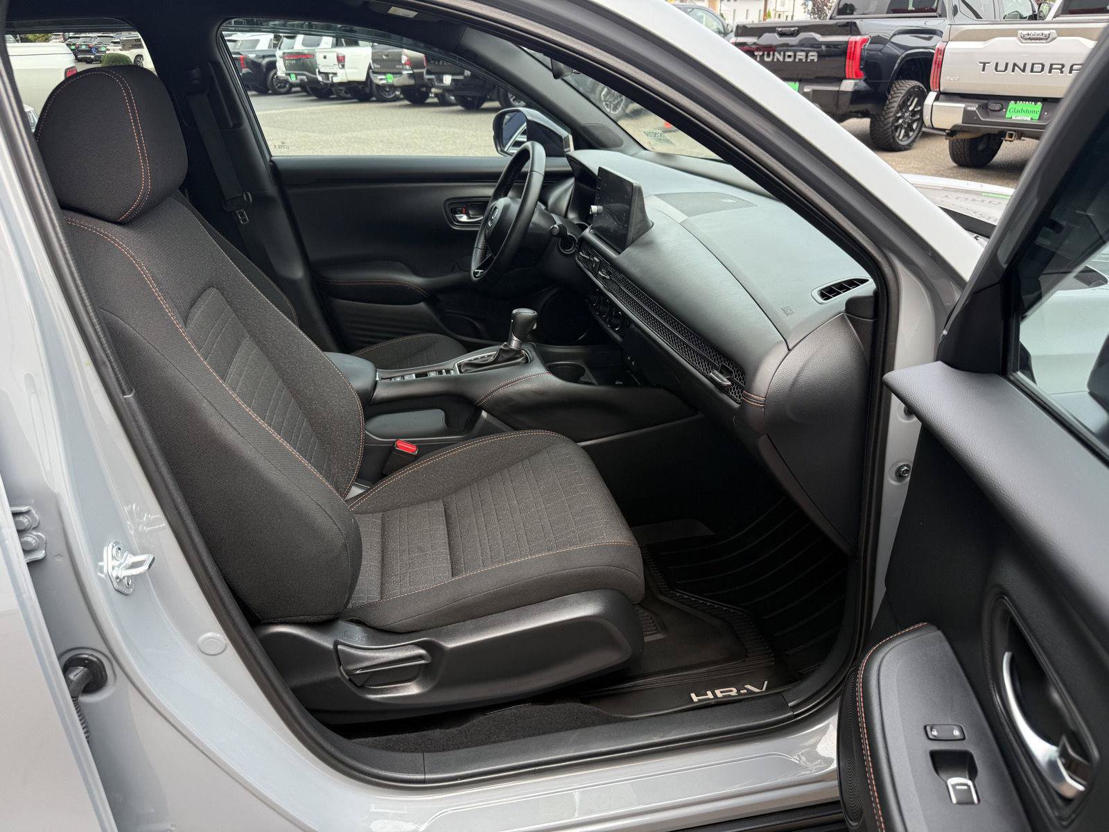 Used 2026 Honda HR-V Sport image 13