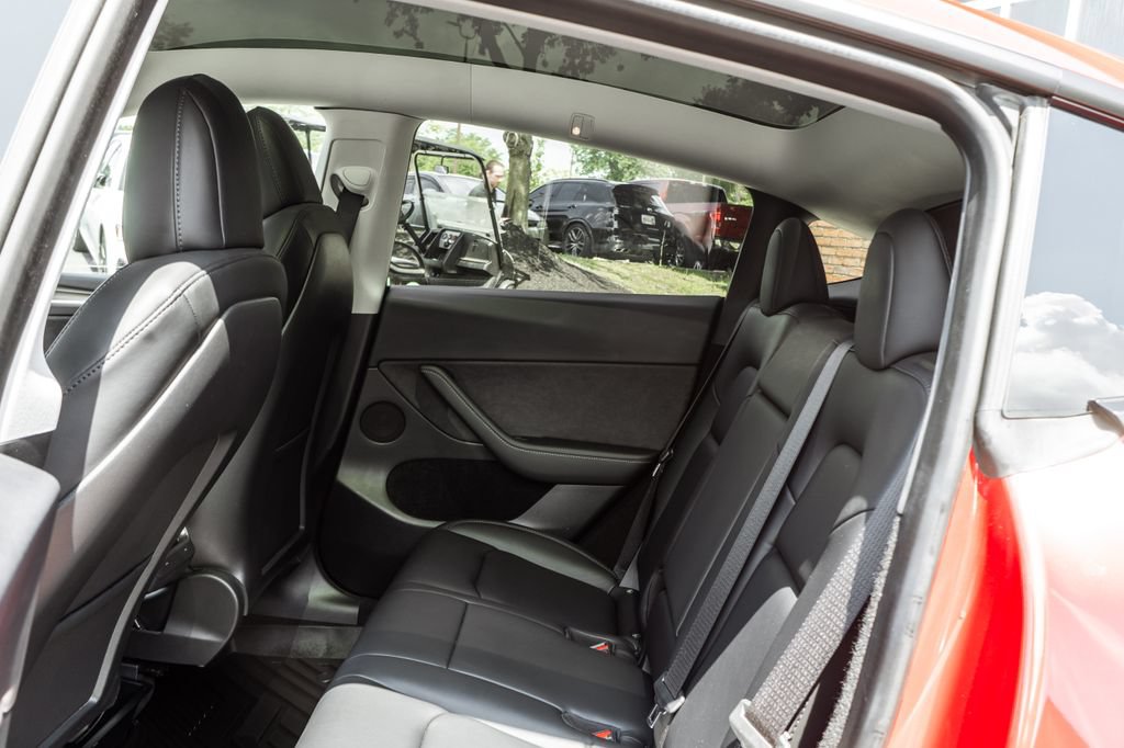 Used 2023 Tesla Model Y Long Range AWD/4WD image 22