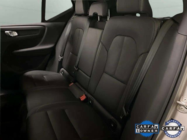 Used 2025 Volvo XC40 B5 Plus image 73