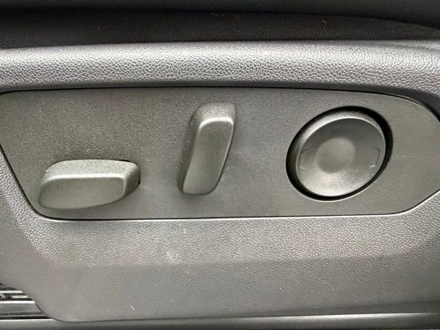 Certified 2024 Chevrolet Silverado 2500 ZR2 w/ Technology Package image 32