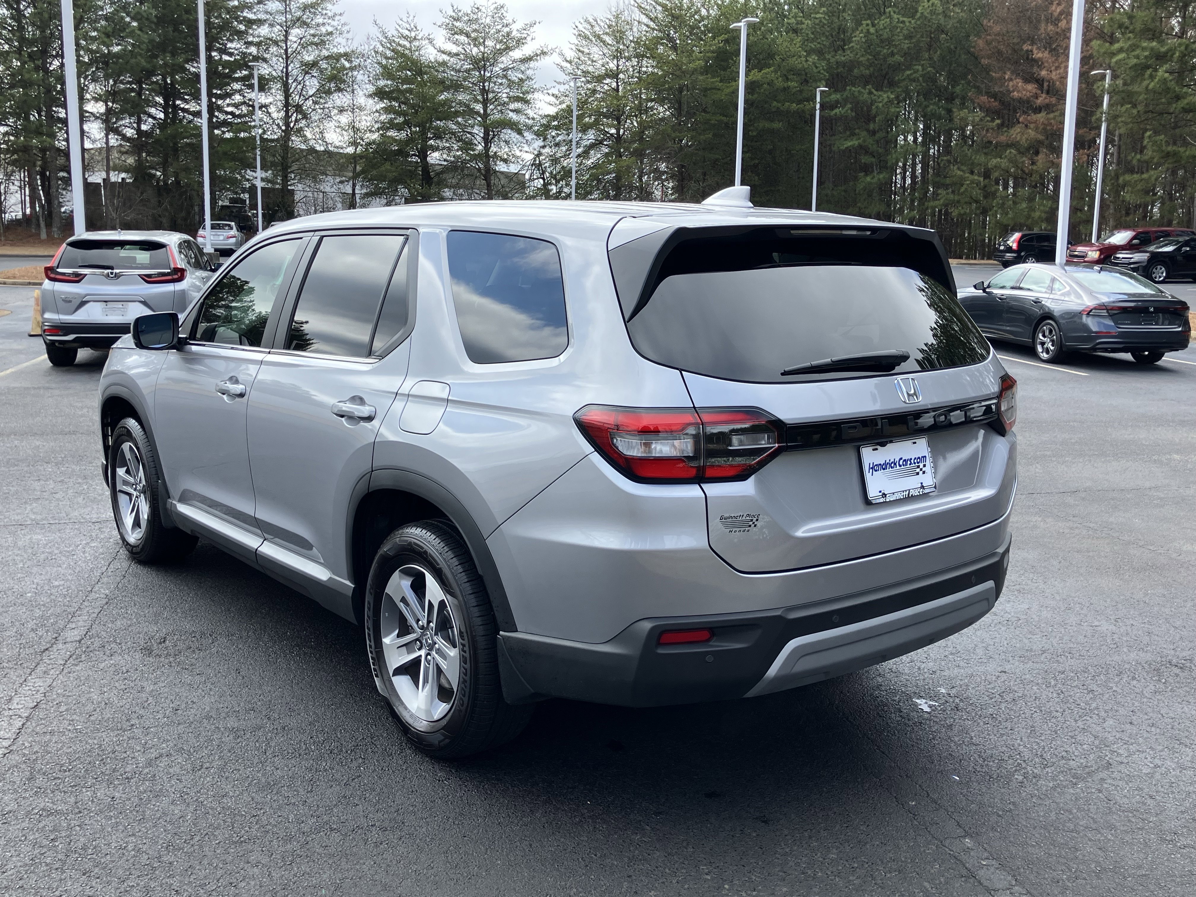 Certified 2025 Honda Pilot EX-L image 8