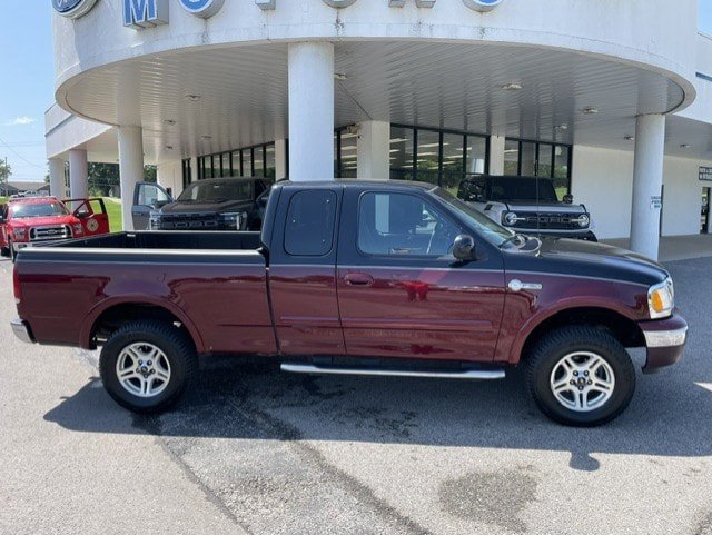 Used 2003 Ford F150 XL AWD/4WD image 1