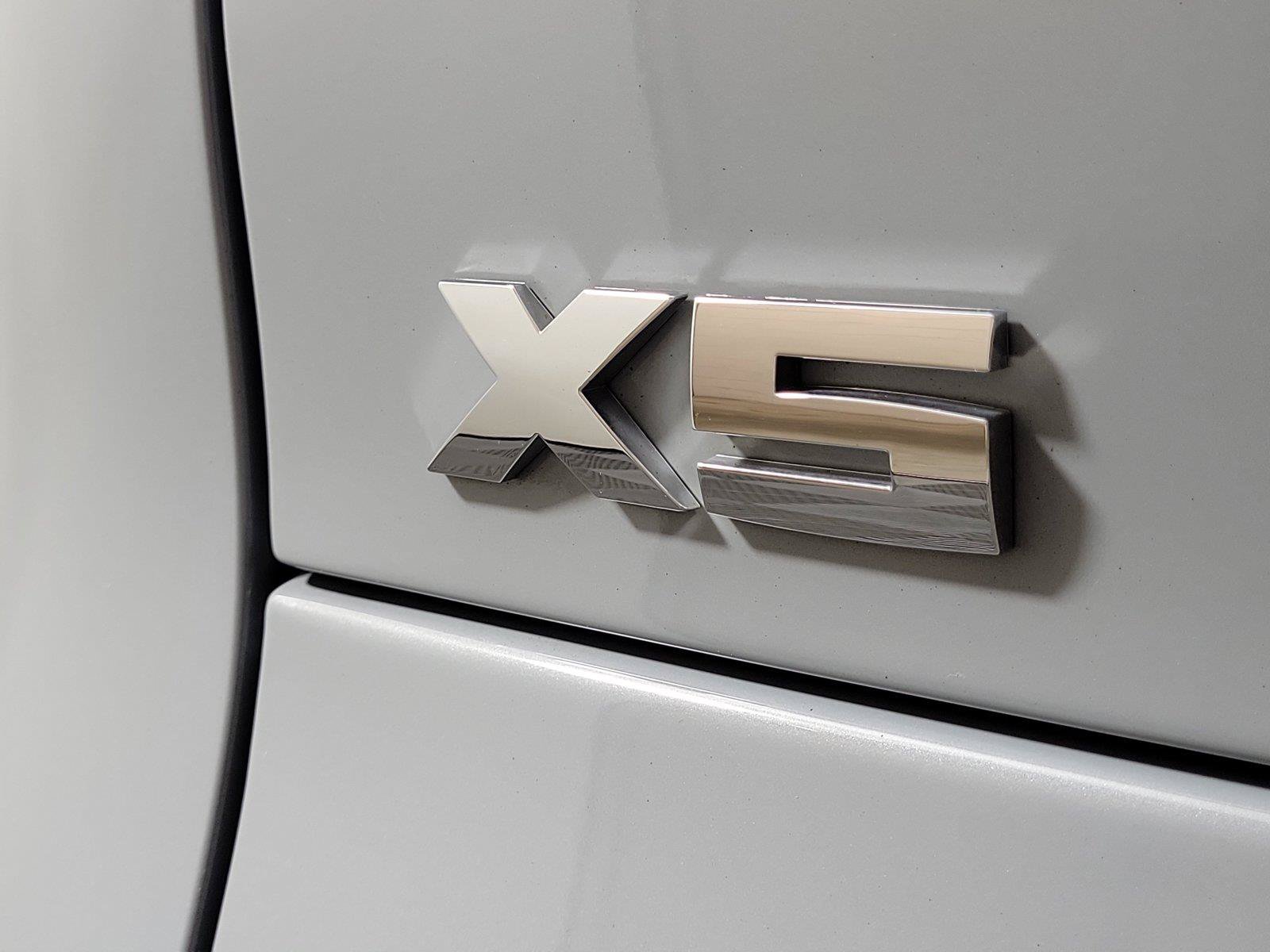 Used 2025 BMW X5 M60i AWD/4WD image 7