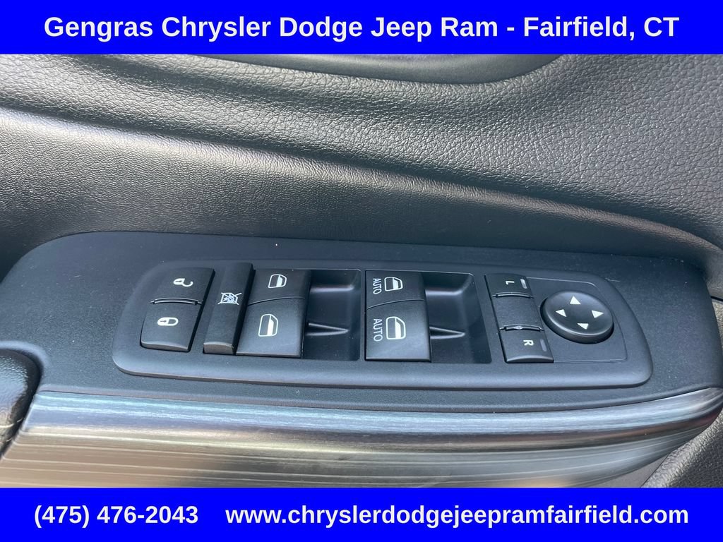Used 2017 Jeep Cherokee High Altitude AWD/4WD image 56