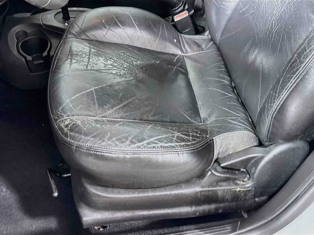 Used 2007 Ford Focus S FWD image 21