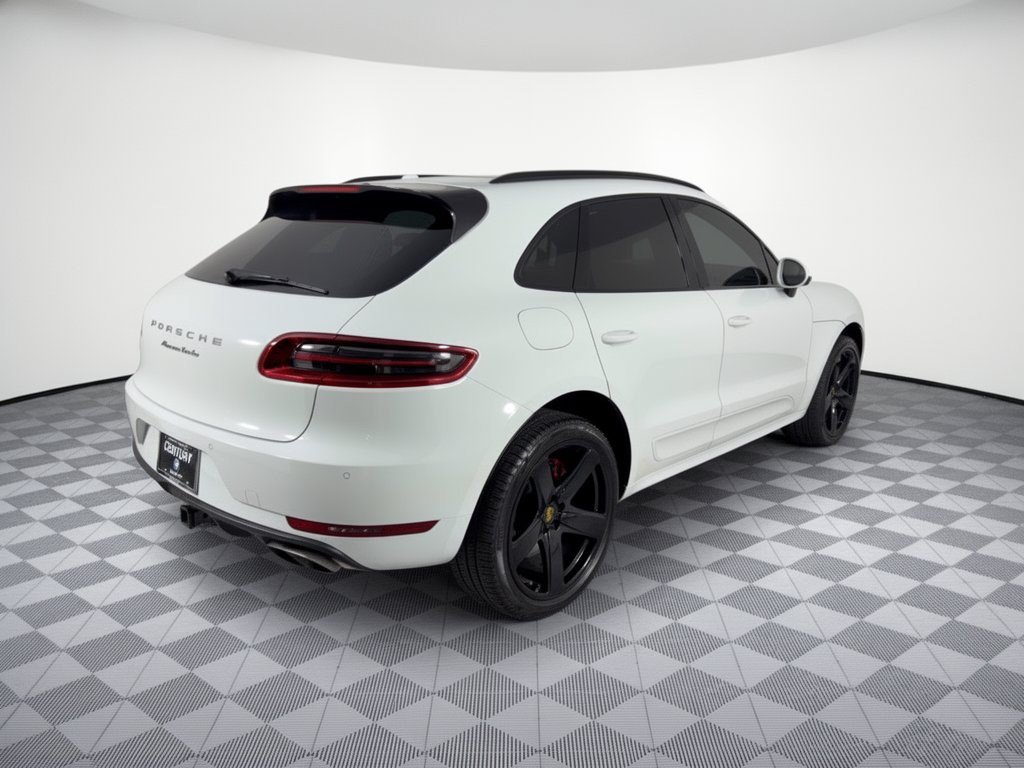 Used 2018 Porsche Macan Turbo AWD/4WD image 9