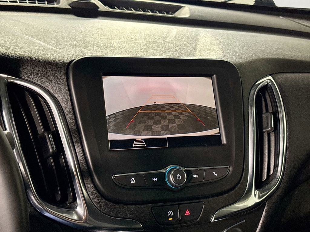 Used 2024 Chevrolet Equinox LT image 16