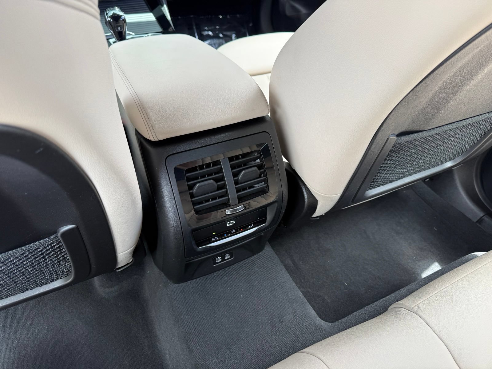 Used 2022 BMW X3 sDrive30i w/ M Sport Package 2 RWD image 21