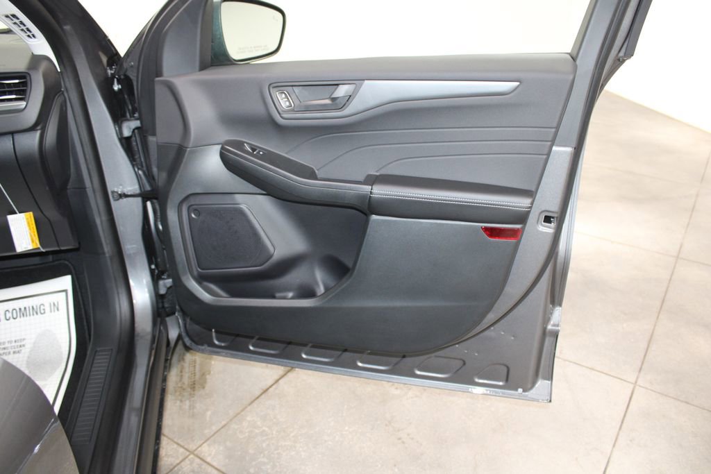 New 2026 Ford Escape Active w/ Cold Weather Package image 27