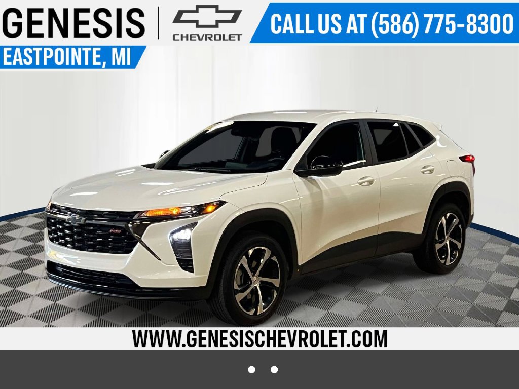 Used 2024 Chevrolet Trax RS w/ Driver Confidence Package FWD image 1