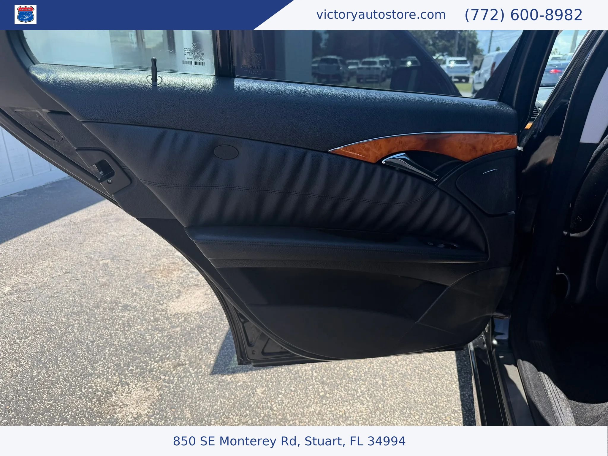 Used 2009 Mercedes-Benz E 320 BlueTEC Sedan image 15