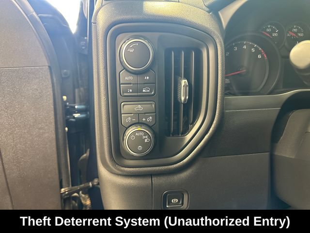 Used 2021 Chevrolet Silverado 1500 Custom AWD/4WD image 21