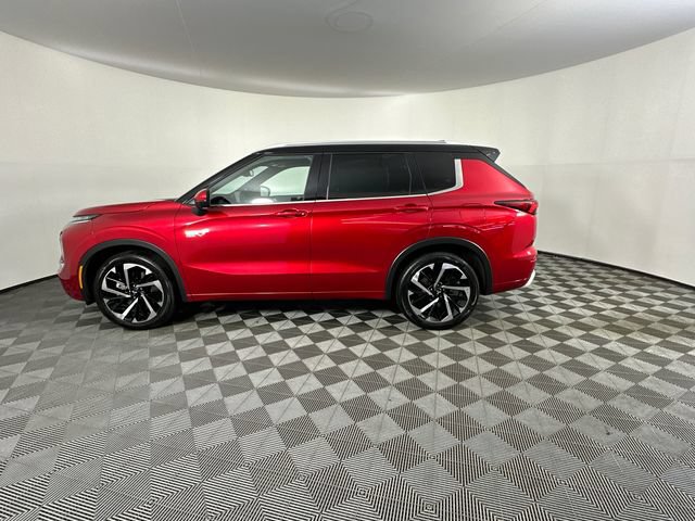 Used 2023 Mitsubishi Outlander SEL AWD/4WD image 11
