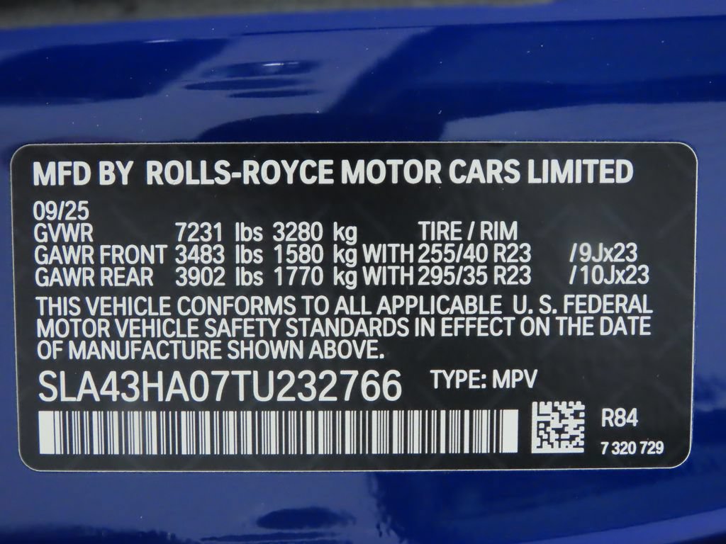 Used 2026 Rolls-Royce Cullinan Black Badge AWD/4WD image 34