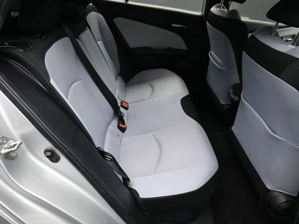Certified 2022 Toyota Prius LE image 22