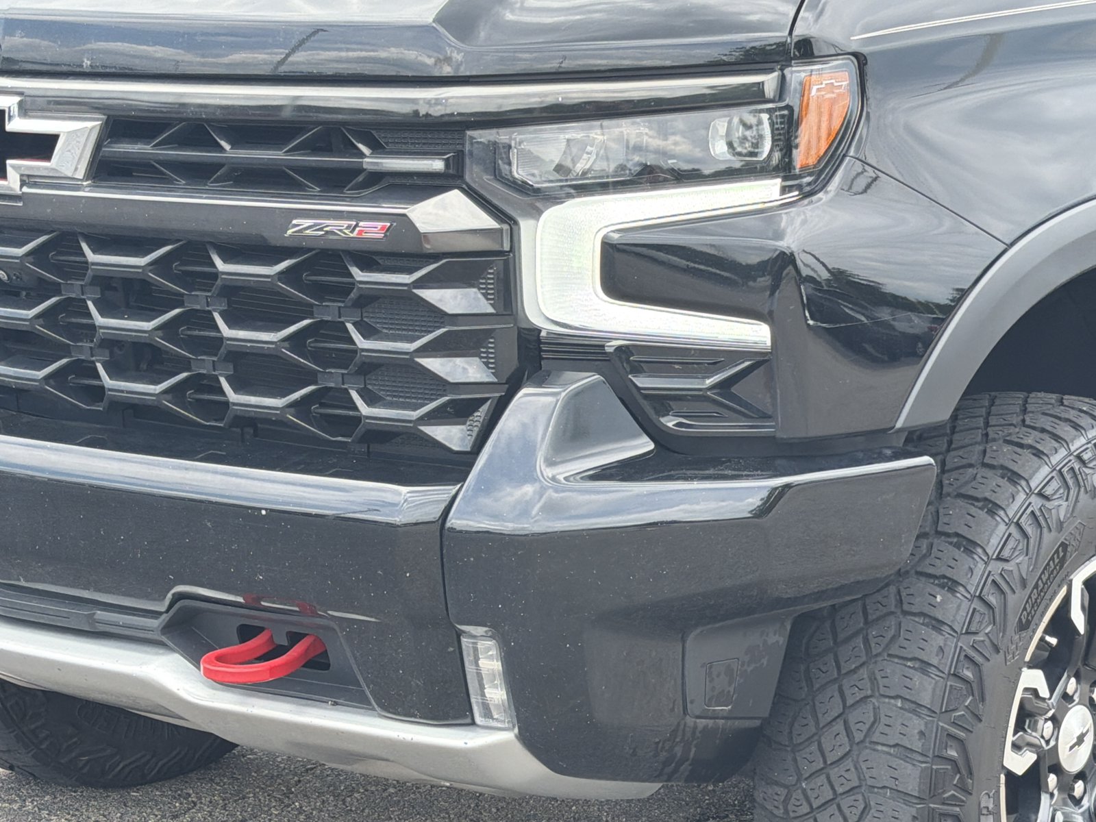 Used 2023 Chevrolet Silverado 1500 ZR2 w/ Technology Package AWD/4WD image 8