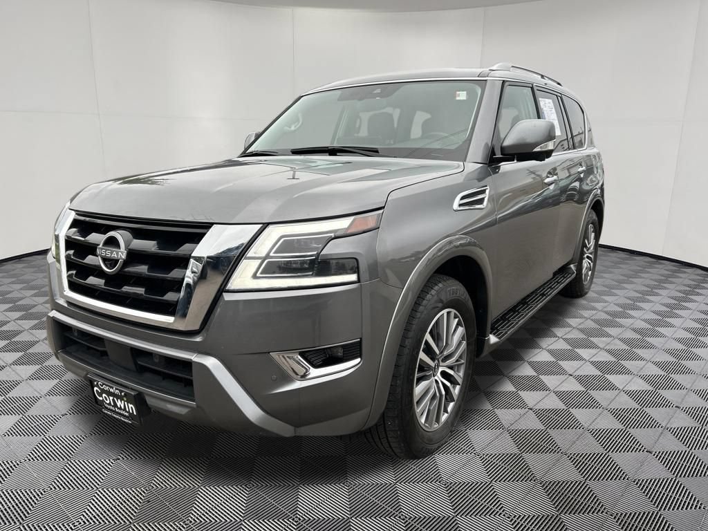 Used 2024 Nissan Armada SL AWD/4WD image 3