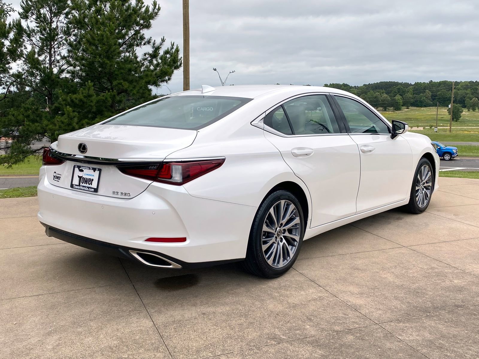 Used 2019 Lexus ES 350 w/ Premium Package FWD image 6