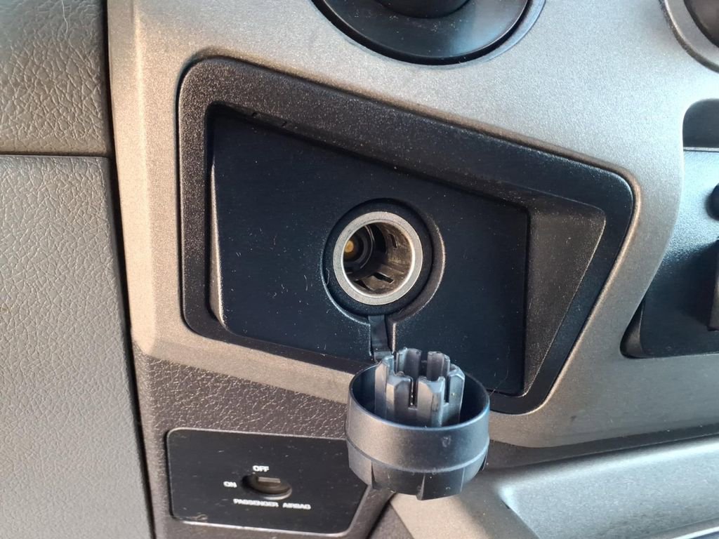 Used 2012 Ford F250 XLT w/ XLT Premium Pkg image 13