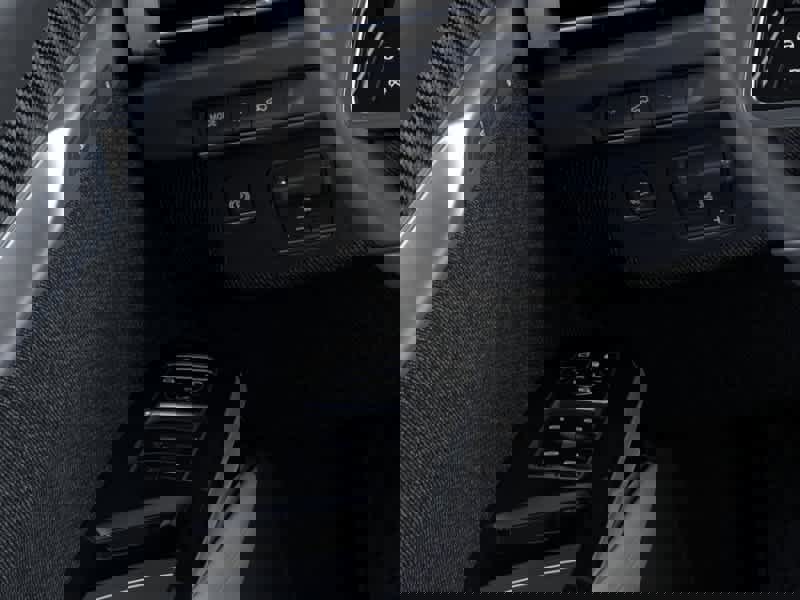 New 2026 Cadillac Escalade ESV V image 22