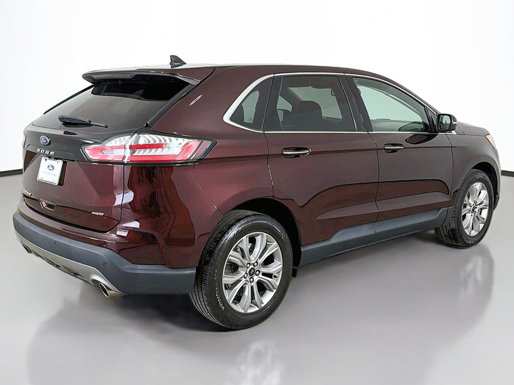 Used 2023 Ford Edge Titanium AWD/4WD image 13